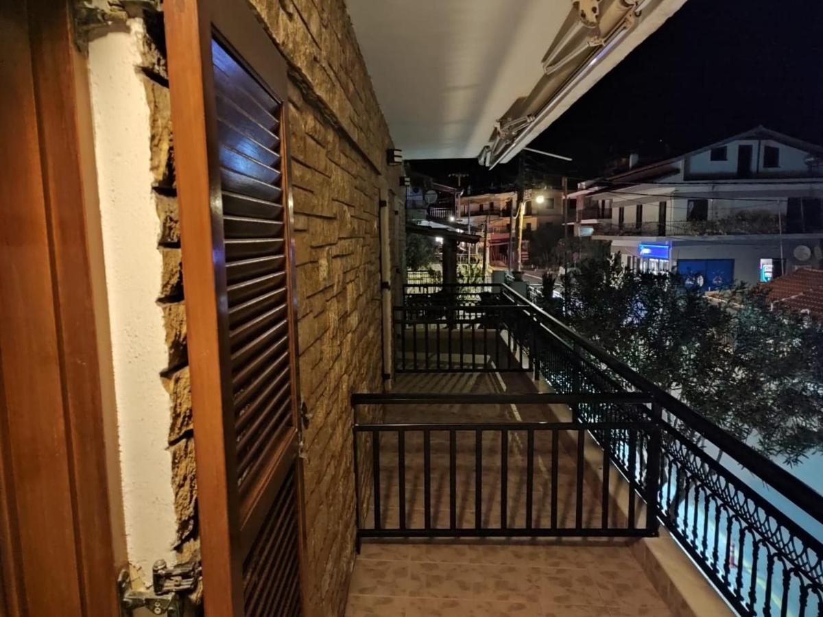 Ξενώνας Φωτεινη Ouranoupoli Eksteriør billede