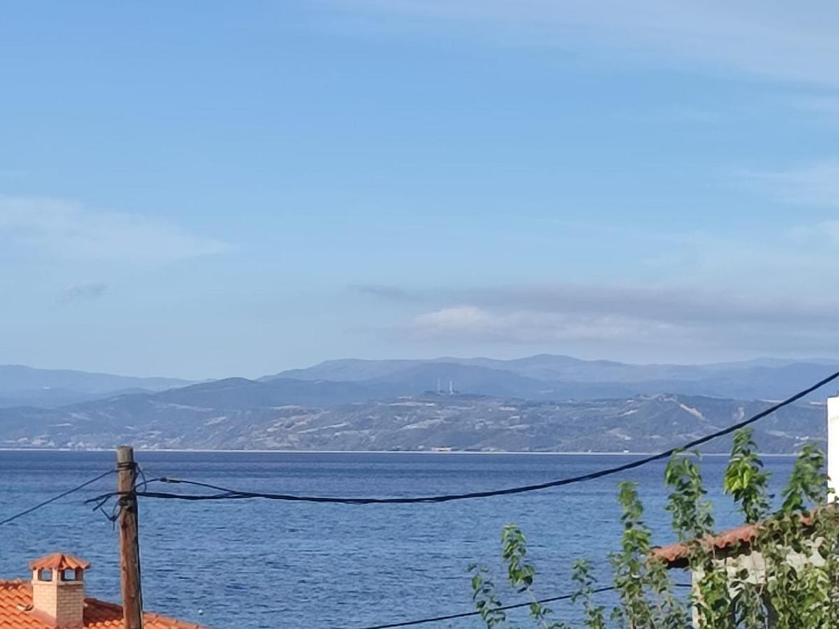 Ξενώνας Φωτεινη Ouranoupoli Eksteriør billede