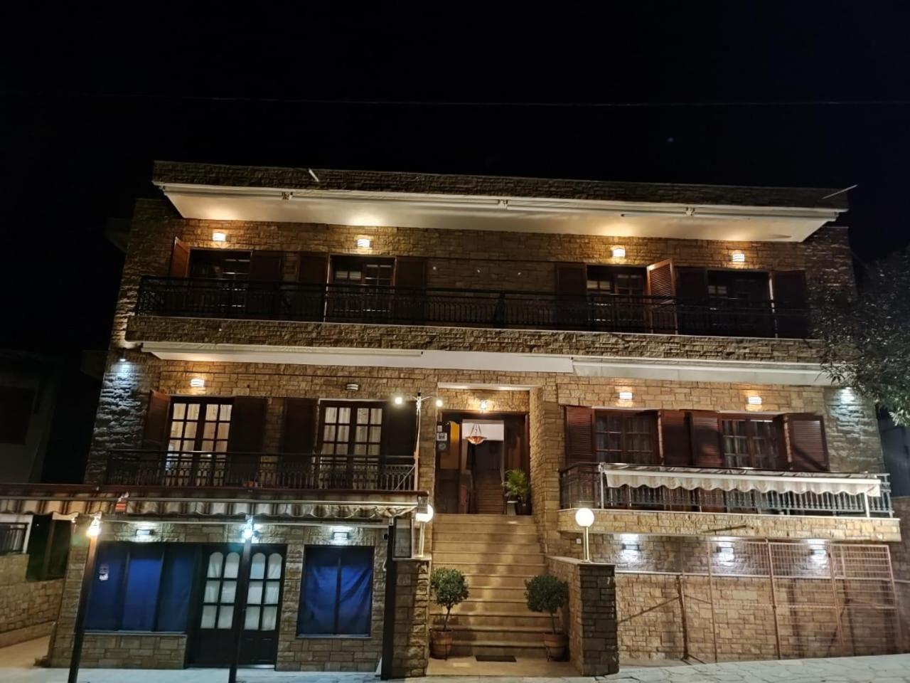 Ξενώνας Φωτεινη Ouranoupoli Eksteriør billede